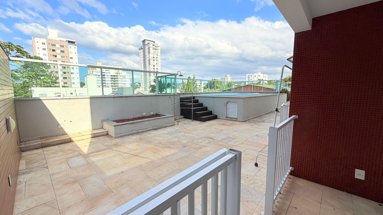 RESIDENCIAL DOURADO 4
